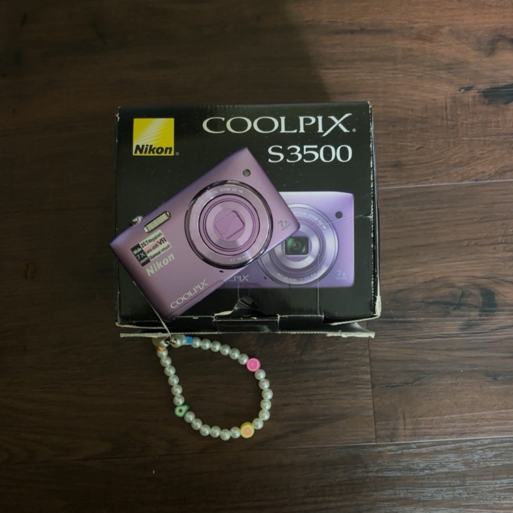 Purple Nikon Coolpix S3500 ⋆౨ৎ˚